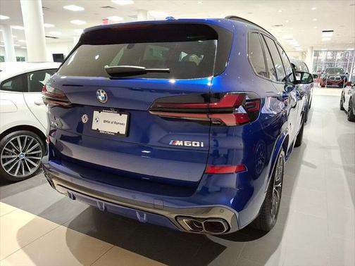 2025 BMW X5 M60i