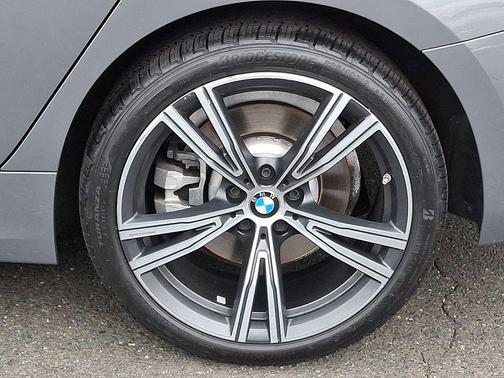 Skyscraper Grey Metallic 2023 BMW 330 xDrive