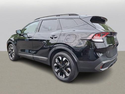 Ebony Black 2024 Kia Sportage X-Line