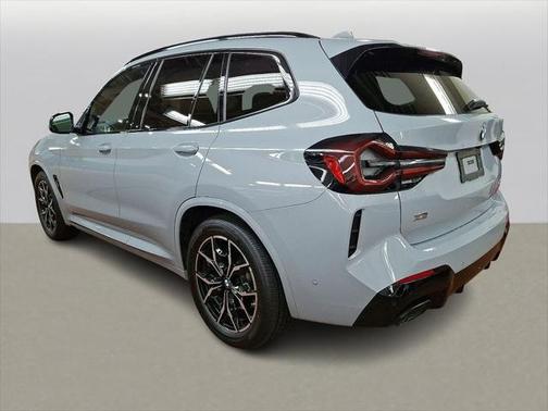 2024 BMW X3 M40i