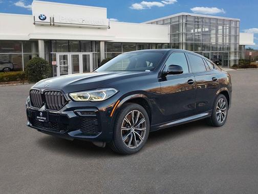 Carbon Black Metallic 2023 BMW X6 M50i