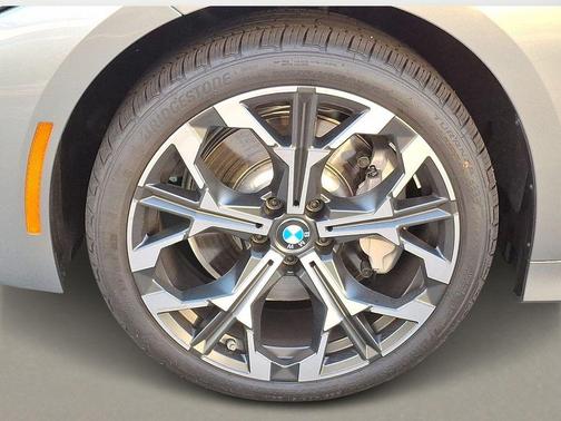 Skyscraper Grey Metallic 2026 BMW 330 xDrive