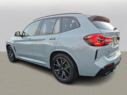 2024 BMW X3 M40i