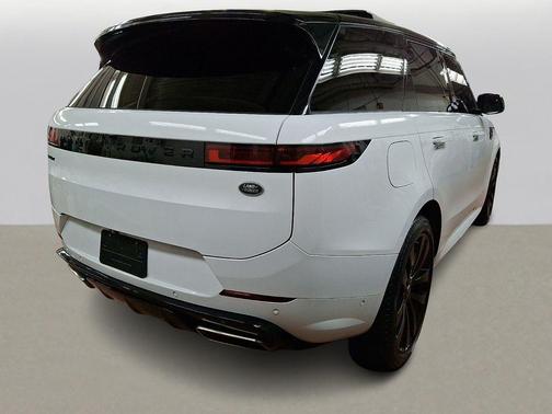 2023 Land Rover Range Rover Sport SE