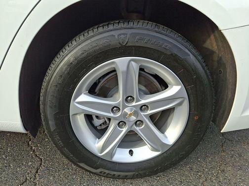 2024 Chevrolet Malibu 1LS