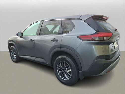 2022 Nissan Rogue S
