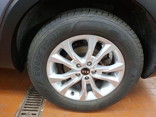 2021 Kia Telluride LX