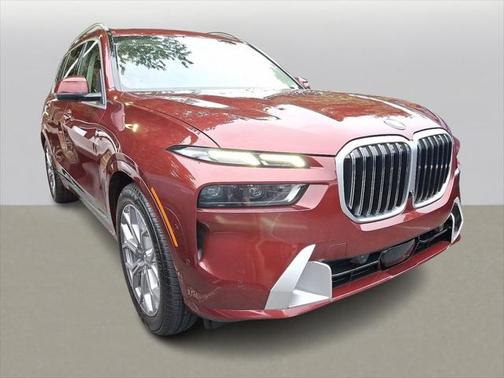 2025 BMW X7 xDrive40i