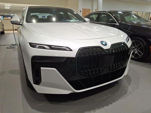 2025 BMW i7 eDrive50