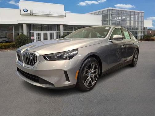 2025 BMW i5 xDrive40