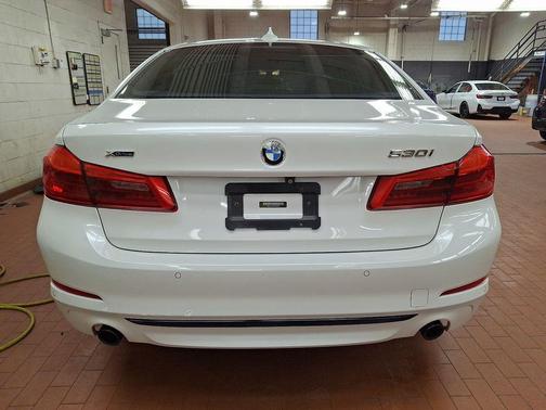 2019 BMW 530 xDrive