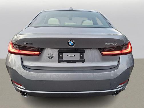 Skyscraper Grey Metallic 2023 BMW 330 xDrive