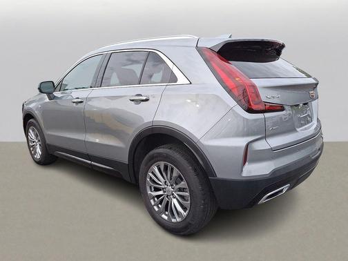 Argent Silver Metallic 2024 Cadillac XT4 Premium Luxury