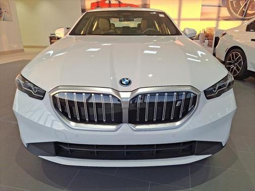 2025 BMW i5 xDrive40
