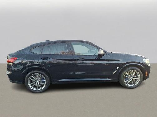 2019 BMW X4 M40i