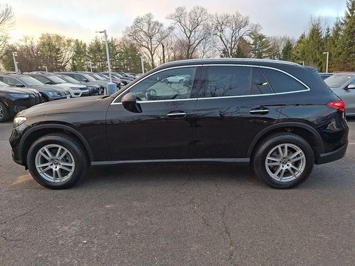 2023 Mercedes-Benz GLC 300 4MATIC