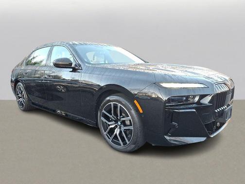 2023 BMW 760 i xDrive