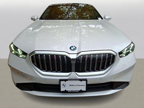 2025 BMW 540 xDrive