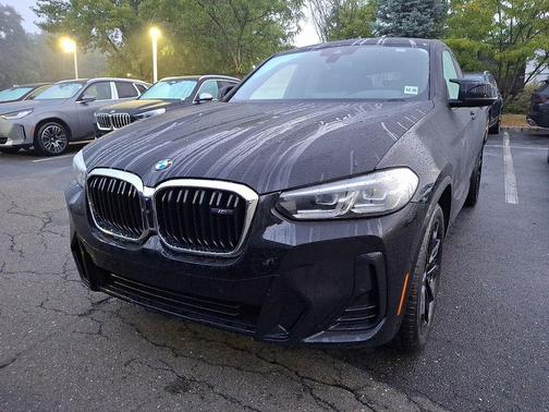 2024 BMW X4 M40i