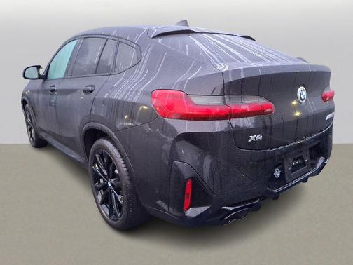 2024 BMW X4 M40i