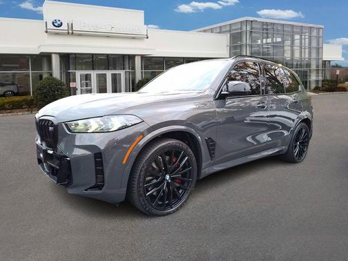 2024 BMW X5 M60i