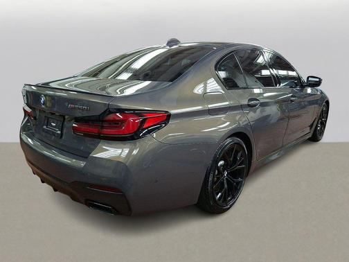 2022 BMW M550 i Xdrive
