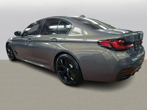 2022 BMW M550 i Xdrive