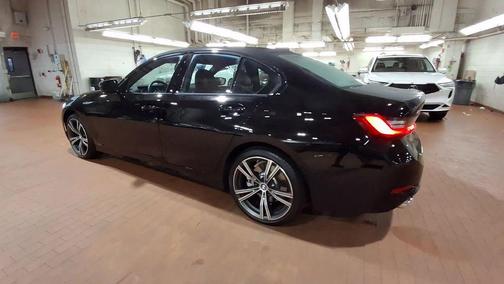 2023 BMW 330 xDrive