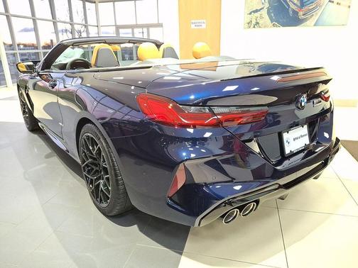 2025 BMW M8 Competition