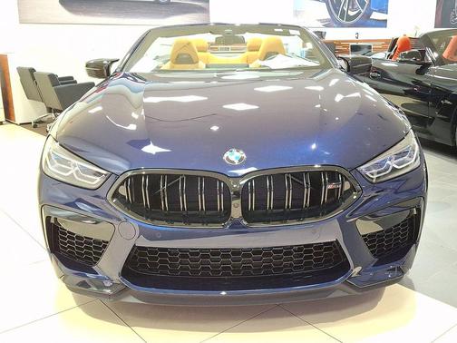 2025 BMW M8 Competition
