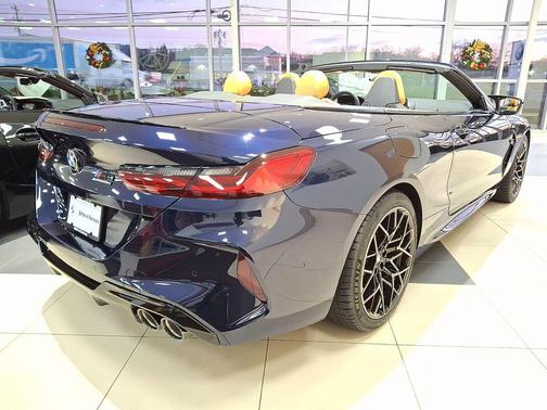 2025 BMW M8 Competition