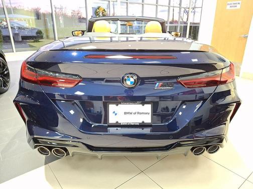 2025 BMW M8 Competition