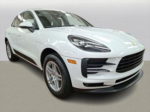 2020 Porsche Macan Base