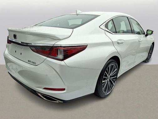 2023 Lexus ES 350 Base