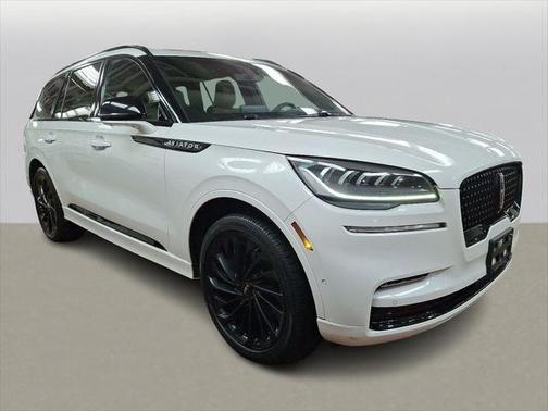 2022 Lincoln Aviator Reserve AWD