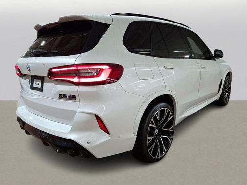 2022 BMW X5 M Base