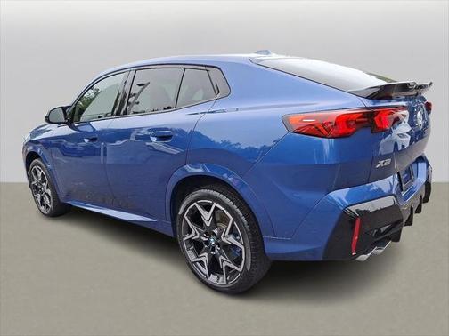 2025 BMW X2 M35i