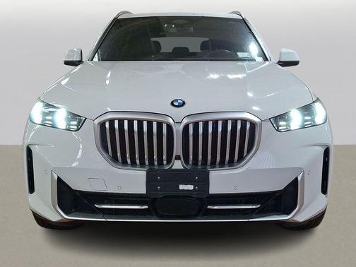 Alpine White 2024 BMW X5 xDrive40i