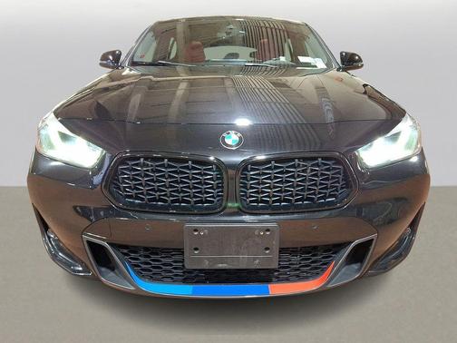 Black Sapphire Metallic 2022 BMW X2 M35i
