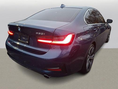 2021 BMW 330 xDrive