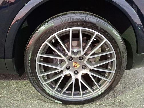 2023 Porsche Cayenne Cayenne