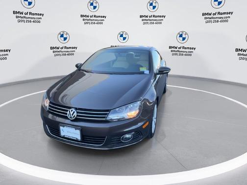 Brown Metallic 2015 Volkswagen Eos Komfort Edition