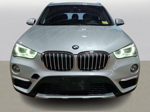 Glacier Silver Metallic 2019 BMW X1 xDrive28i