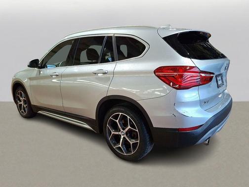 Glacier Silver Metallic 2019 BMW X1 xDrive28i
