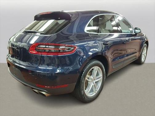 2017 Porsche Macan Base