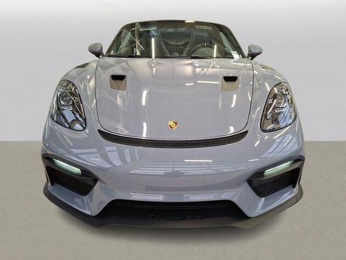 Arctic Grey 2025 Porsche 718 Spyder RS