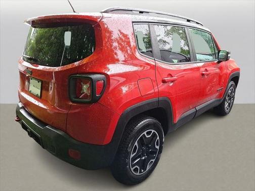 2016 Jeep Renegade Trailhawk
