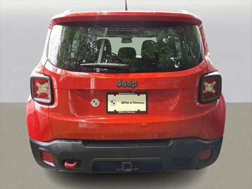 2016 Jeep Renegade Trailhawk
