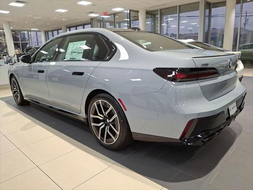 2025 BMW 760 i xDrive