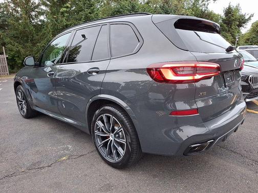 2023 BMW X5 M50i